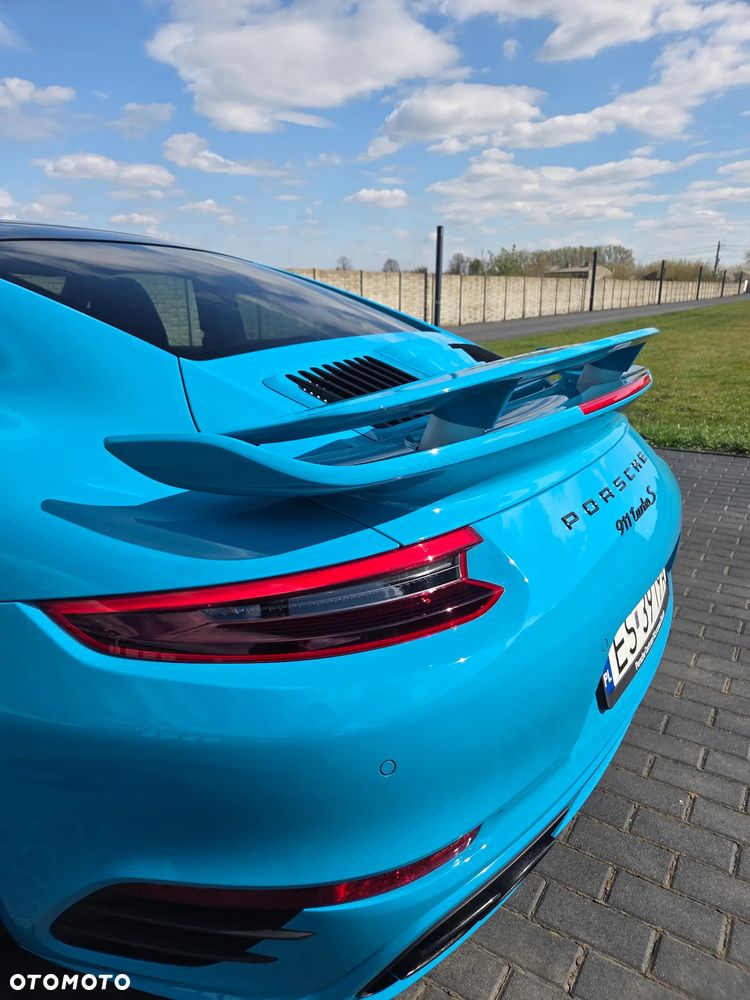 Porsche 911 - 21