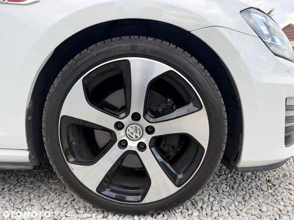 Volkswagen Golf 2.0 TSI BMT GTI - 14