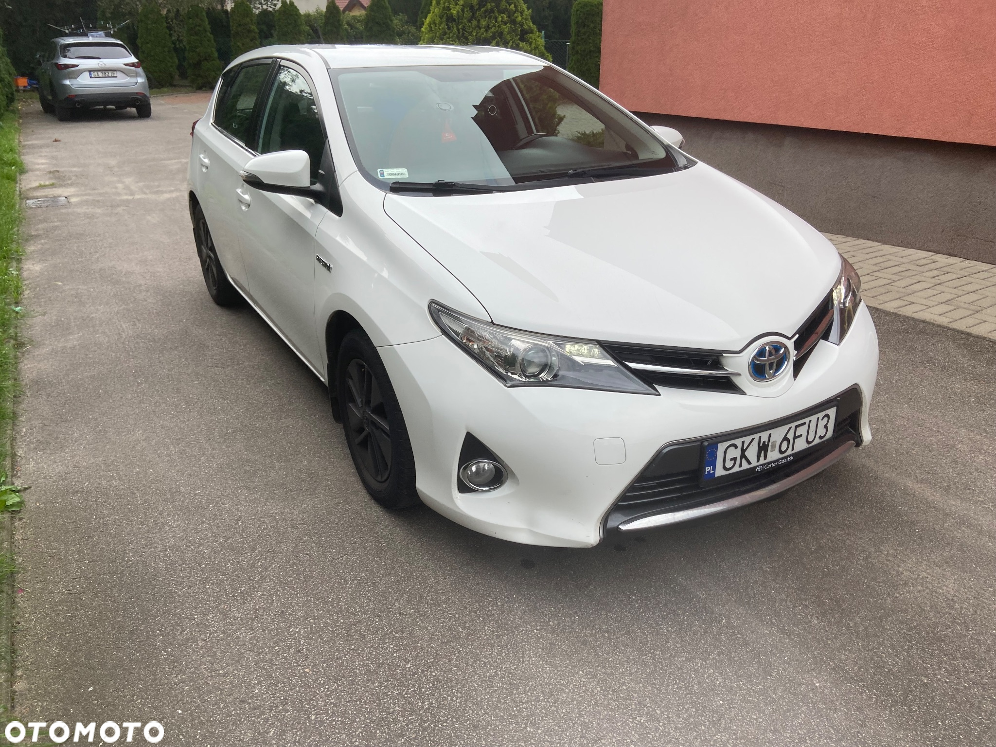 Toyota Auris Hybrid 135 Premium - 2