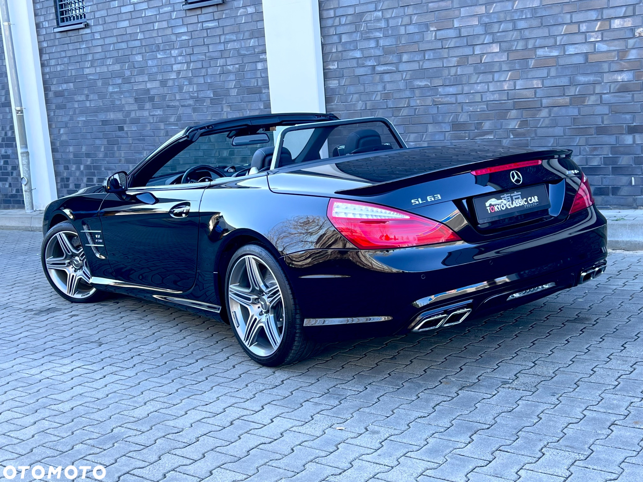 Mercedes-Benz SL 63 AMG AMG Speedshift MCT 7-Gang Sportgetriebe AMG Performance Package - 5
