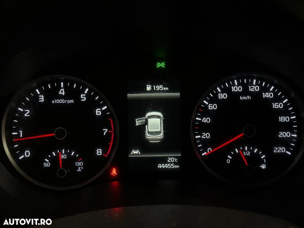 Kia Stonic - 11