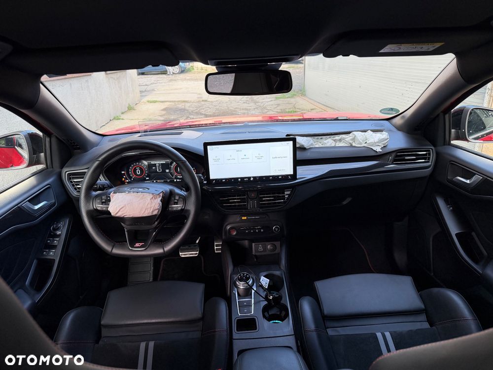Ford Focus 2.3 EcoBoost S&S ST X - 12