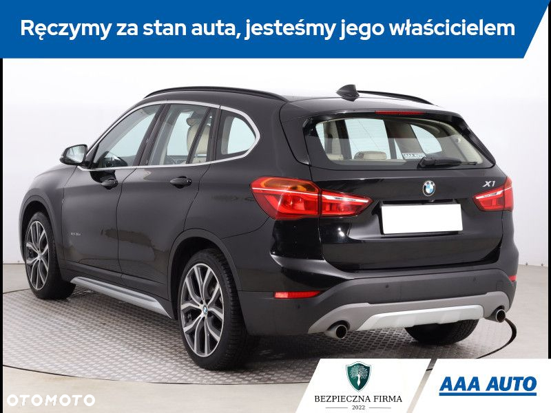 BMW X1 - 5