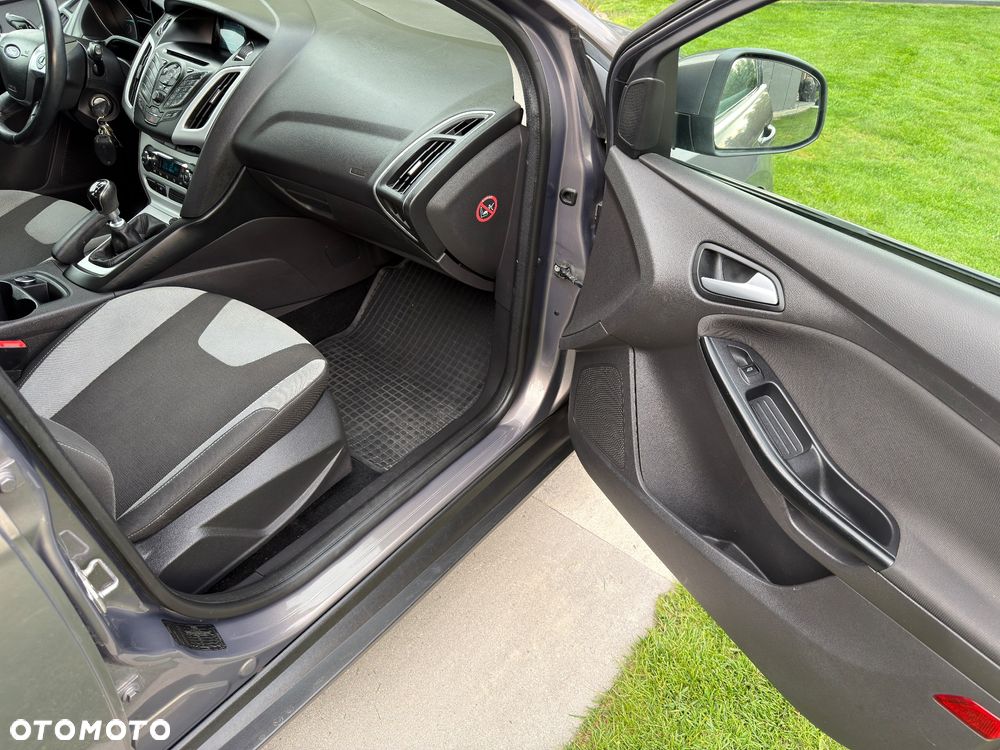 Ford Focus 1.6 TDCi Trend - 11