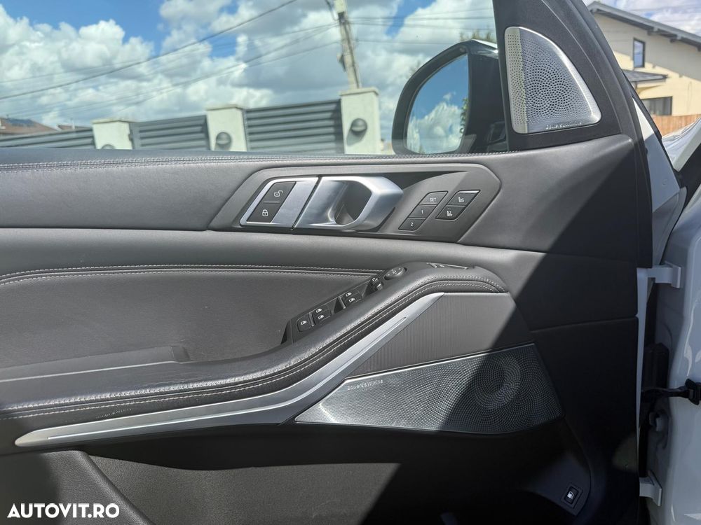 BMW X5 xDrive45e AT PHEV - 11