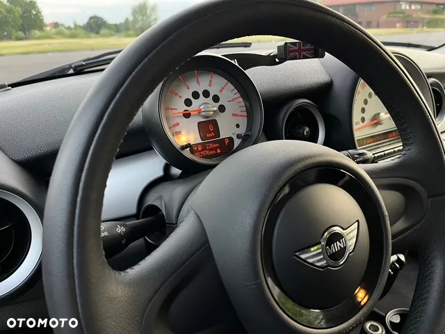 MINI Cooper Standard - 15
