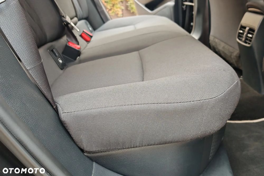 Toyota Corolla 1.8 Hybrid Comfort - 20