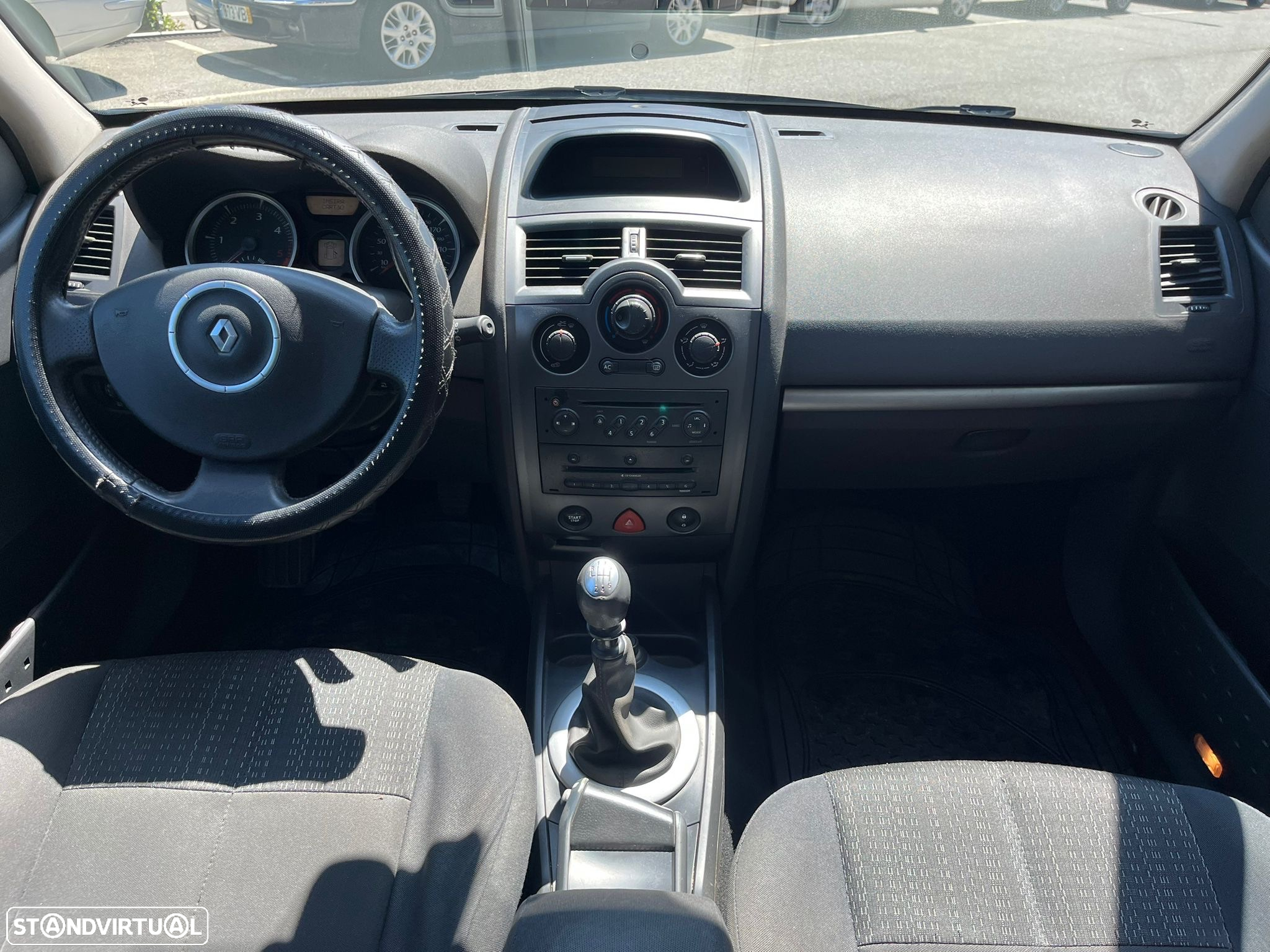 Renault Mégane Break 1.5 dCi Confort - 8