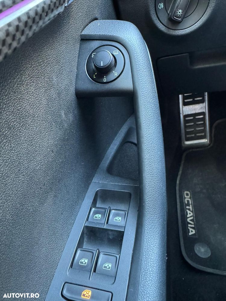 Skoda Octavia 2.0 TDI 4X4 DSG RS - 9