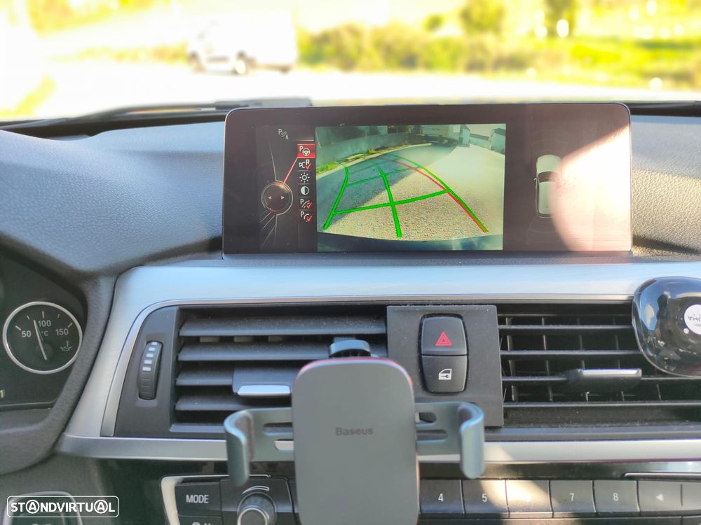 BMW 320 d Line Luxury Auto - 8