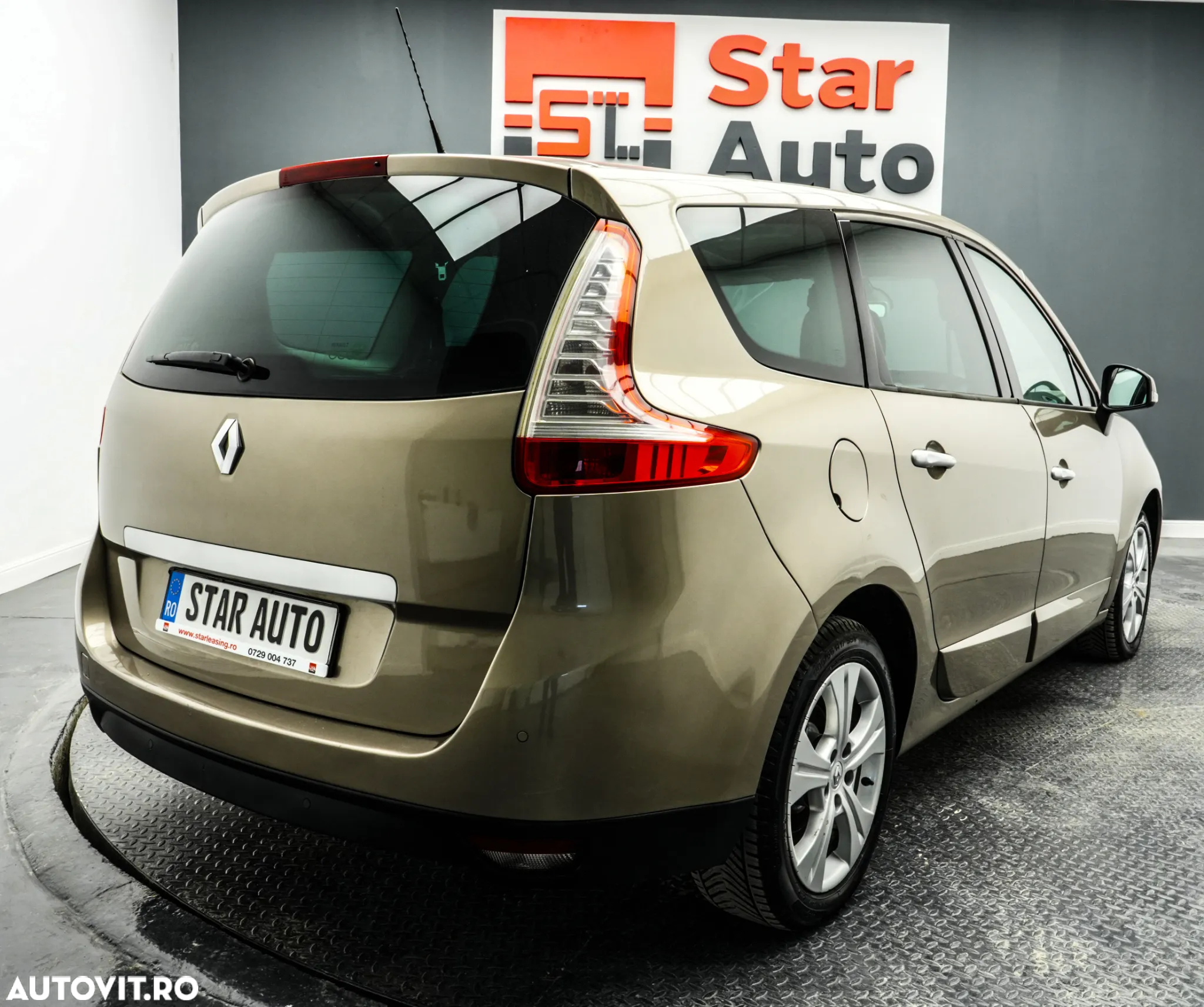 Renault Scenic - 6