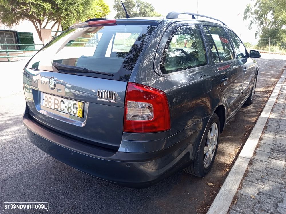 Skoda Octavia Break 2.0 TDI Sport - 8