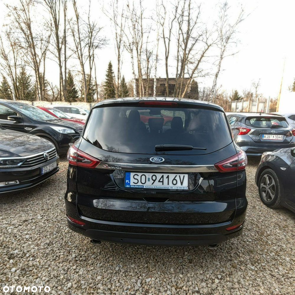 Ford S-Max - 28