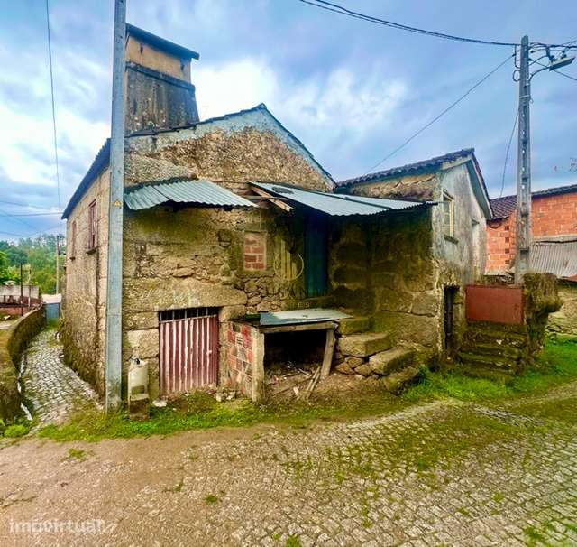 Moradia Devoluta T3 Venda em São Pedro de France,Viseu - Grande imagem: 3/4