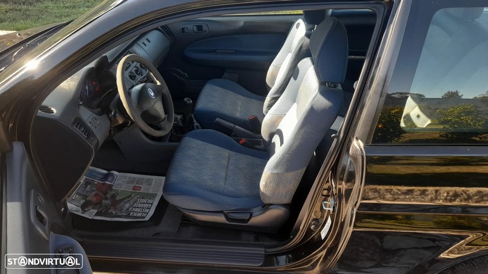 Honda HR-V 1.6 LS - 13