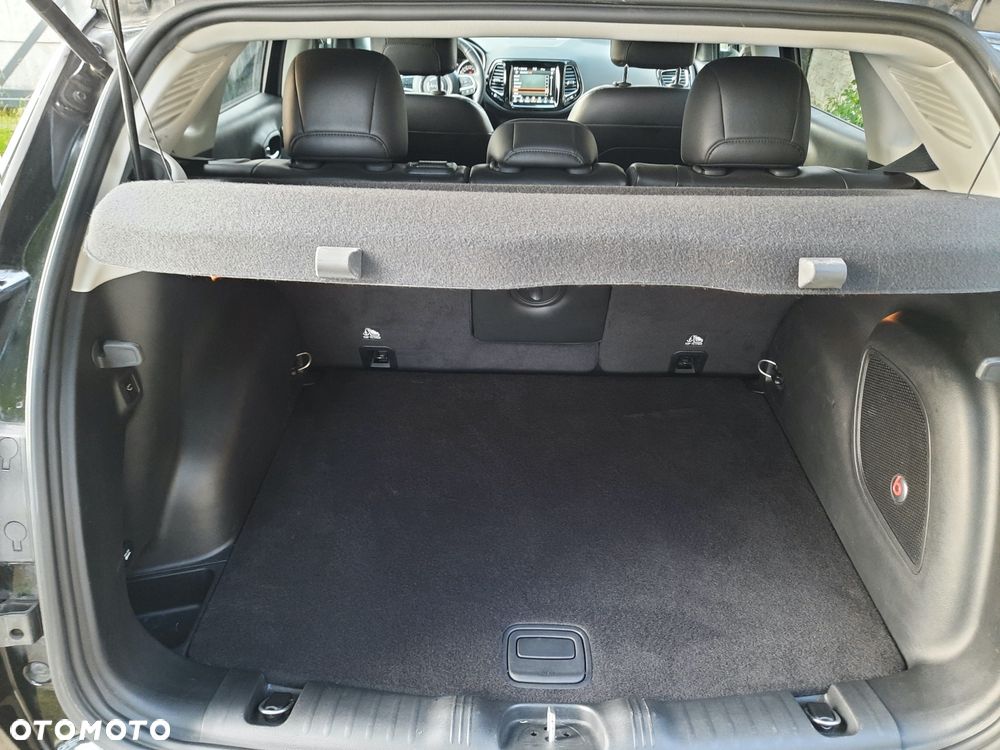 Jeep Compass 2.0 MJD Limited 4WD S&S - 30