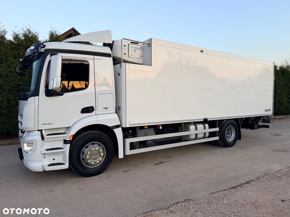 Mercedes-Benz ANTOS /1830/E 6/Chłodnia +Winda /18 Palet / Niski Przebieg122 Tys Km! - 17