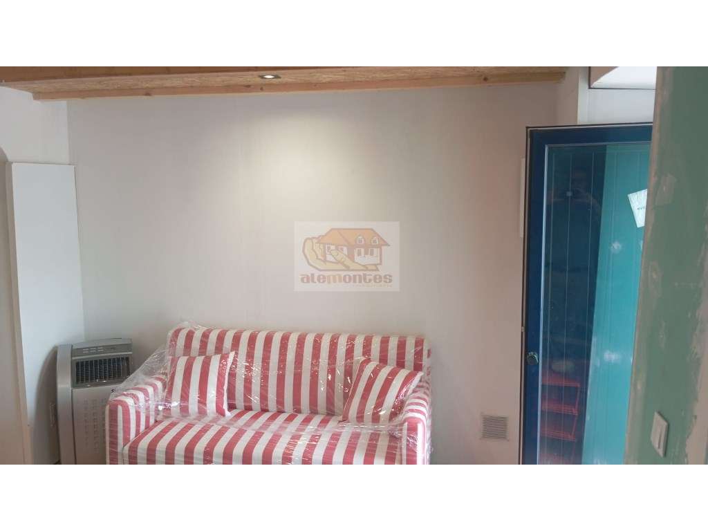 Apartamento T1 recuperado - centro histórico - Grande imagem: 4/7