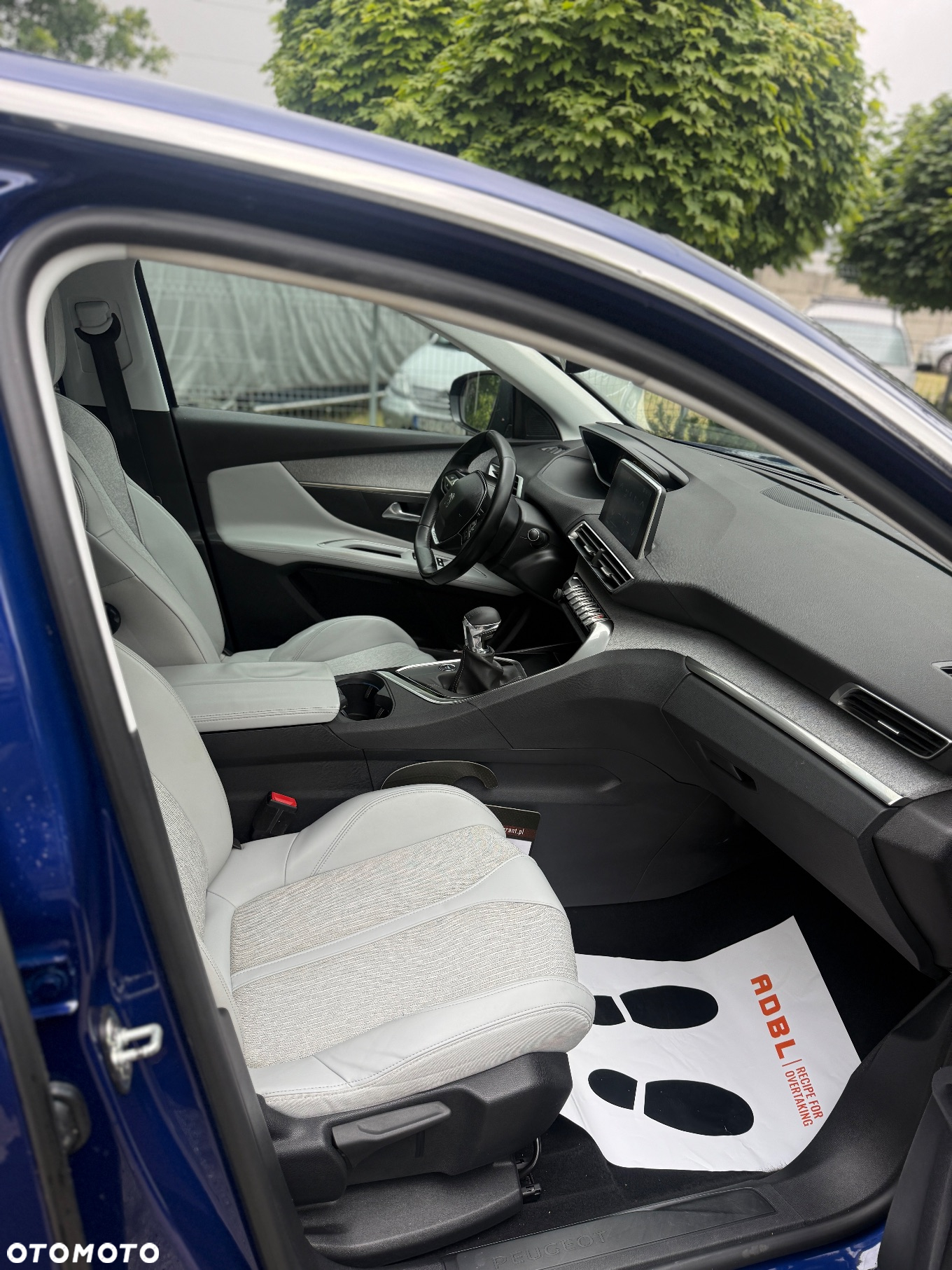 Peugeot 3008 1.5 BlueHDi Allure S&S - 7
