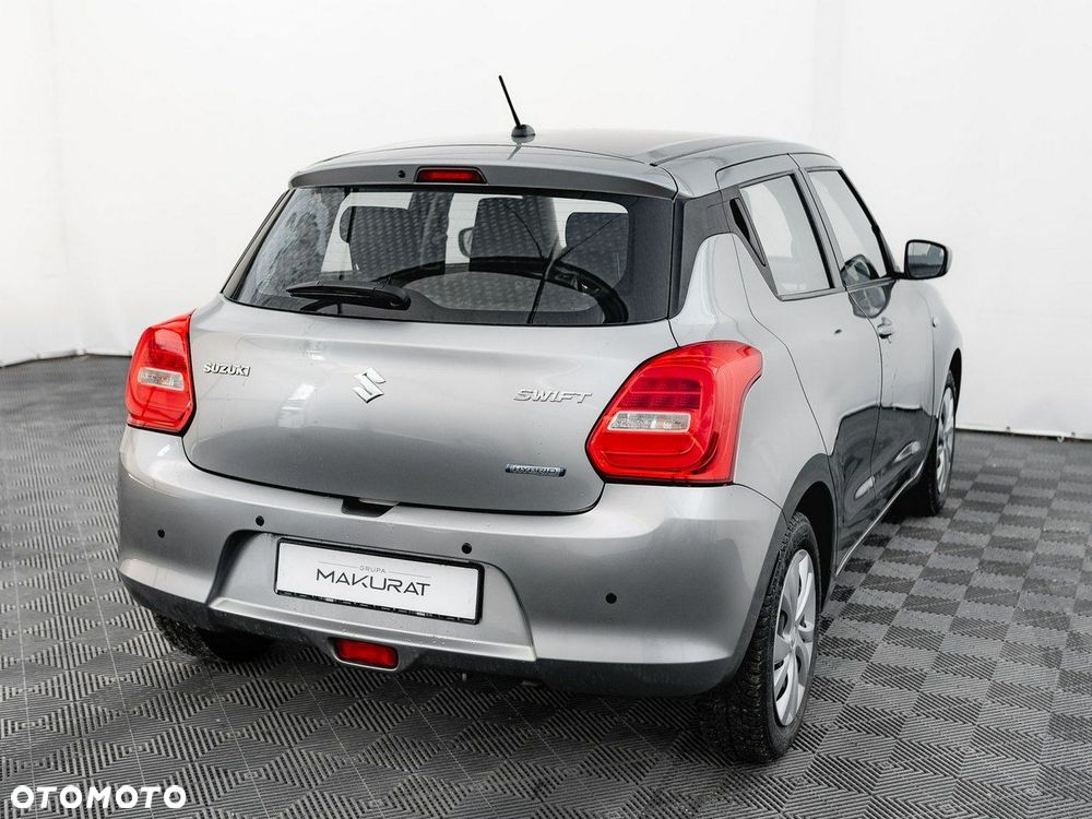 Suzuki Swift - 6
