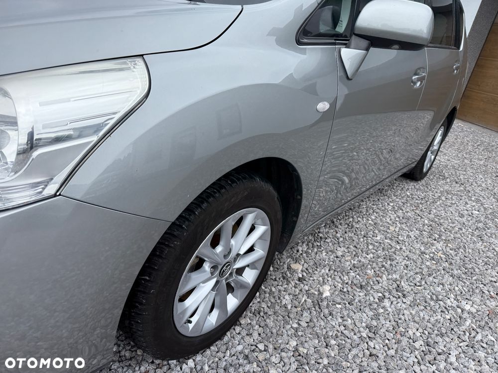 Toyota Verso 2.0 D-4D Travel - 20