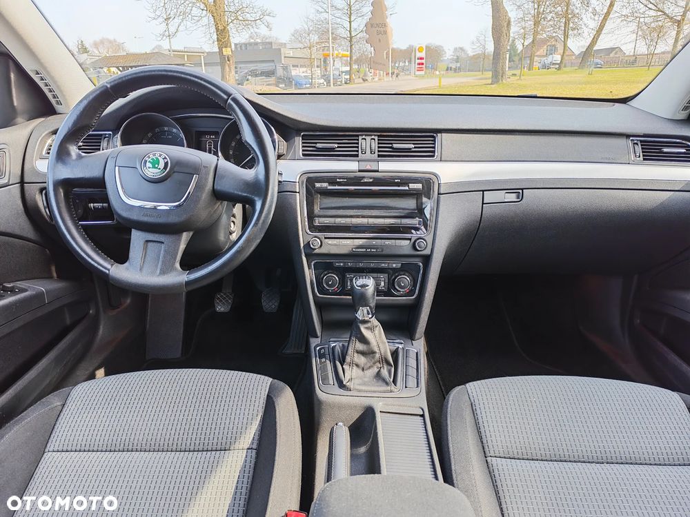 Skoda Superb 1.6 TDI Active Greenline - 13