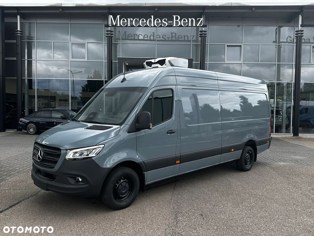Mercedes-Benz Sprinter - 2