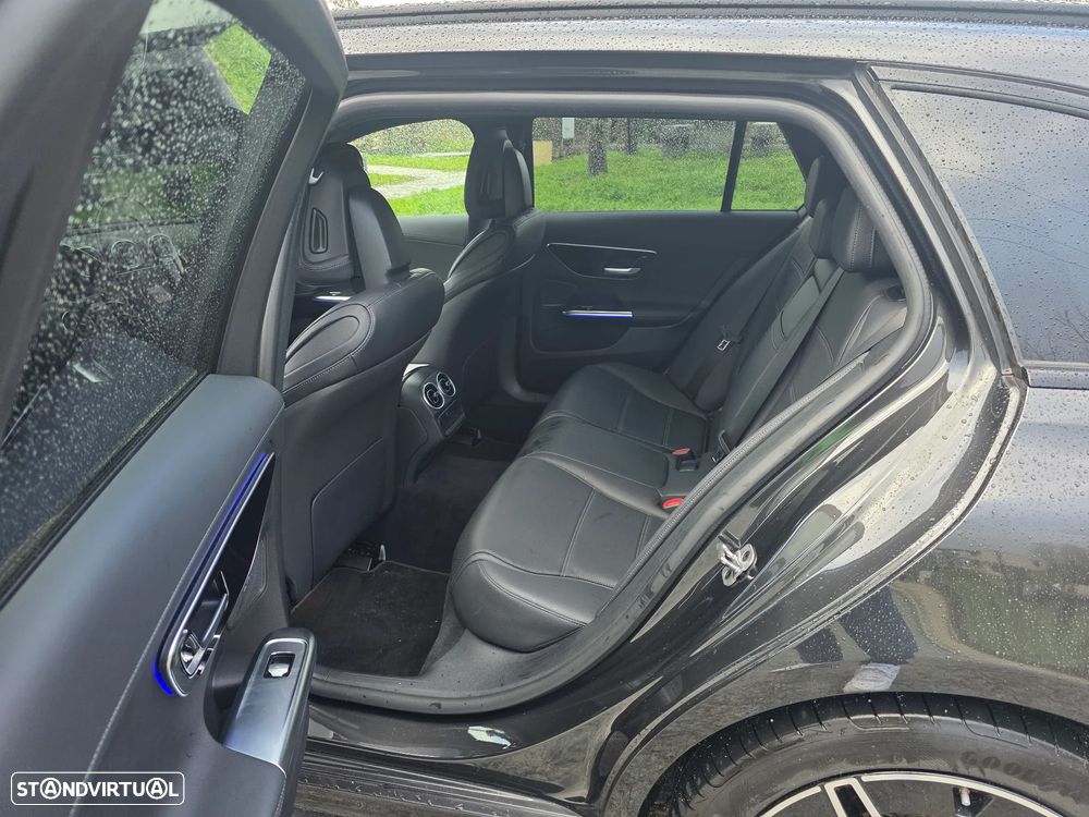 Mercedes-Benz C 300 de AMG Line - 13