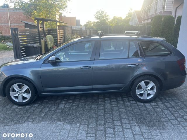 Skoda Octavia - 4