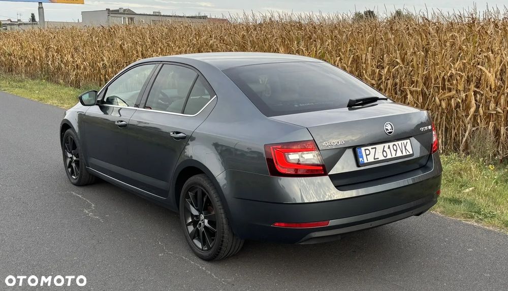 Skoda Octavia - 2