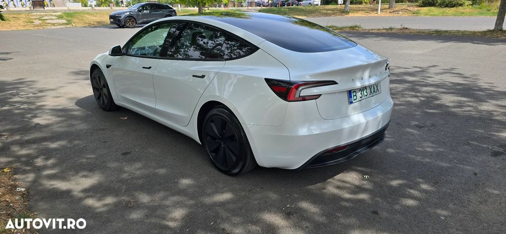 TESLA Model 3 2023 — imagine 9