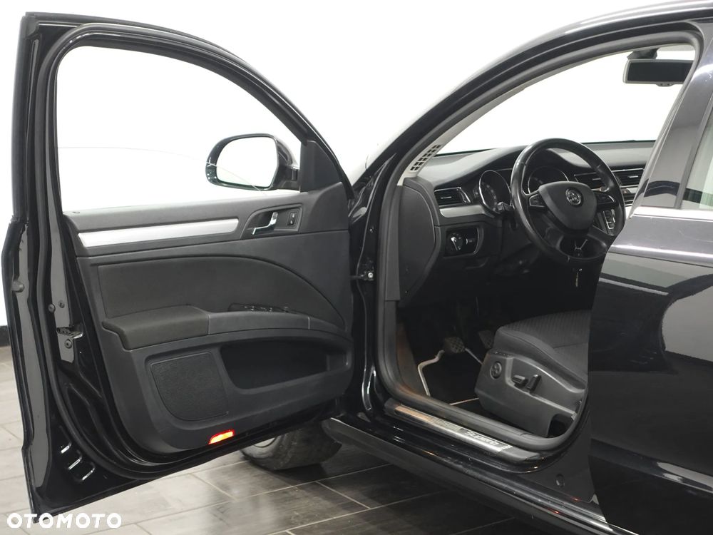 Skoda Superb 1.6 TDI Green tec Ambition - 17