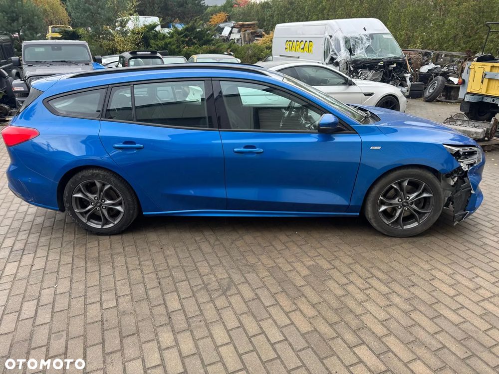 Ford Focus 1.0 EcoBoost ST-Line X - 7