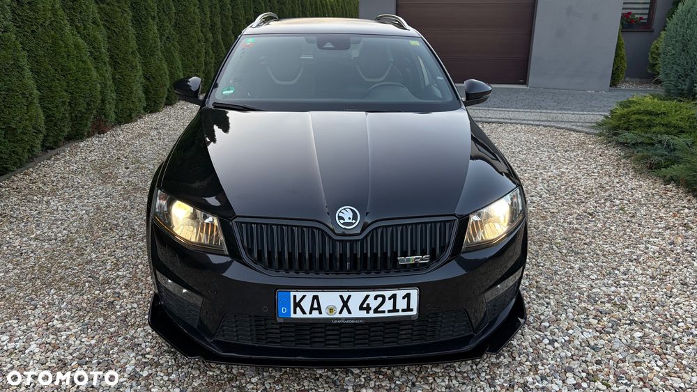 Skoda Octavia 2.0 TDI RS DSG - 4