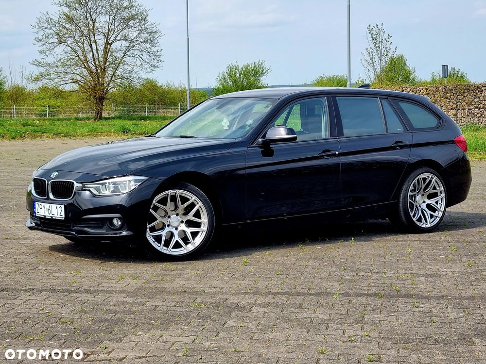 BMW Seria 3 320d Touring Advantage - 2