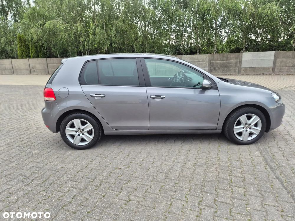 Volkswagen Golf - 9