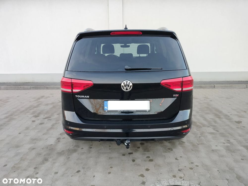 Volkswagen Touran 1.6 TDI SCR (BlueMotion Technology) SOUND - 23