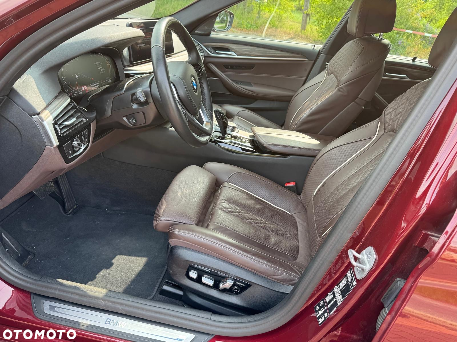 BMW Seria 5 540d xDrive Touring Luxury Line - 8