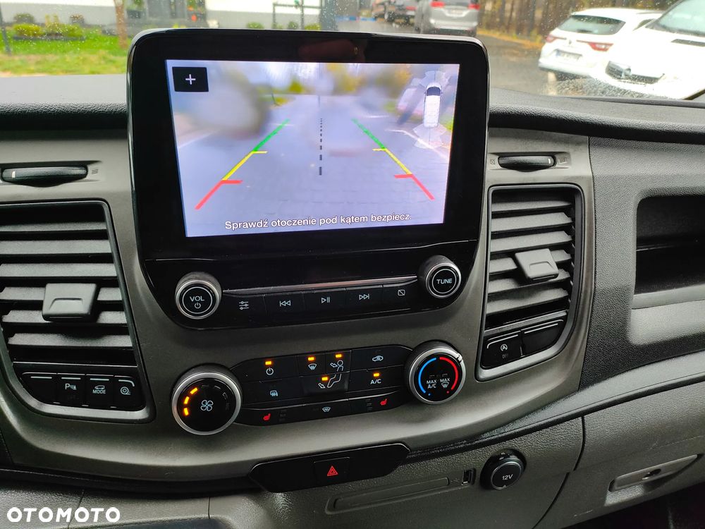 Ford TRANSIT CUSTOM 2020r 2,0 TDCI 130KM AUTOMAT L2H1 LONG DUBEL DRZWI EURO 6 LEDY CENA BRUTTO VAT 23% - 17