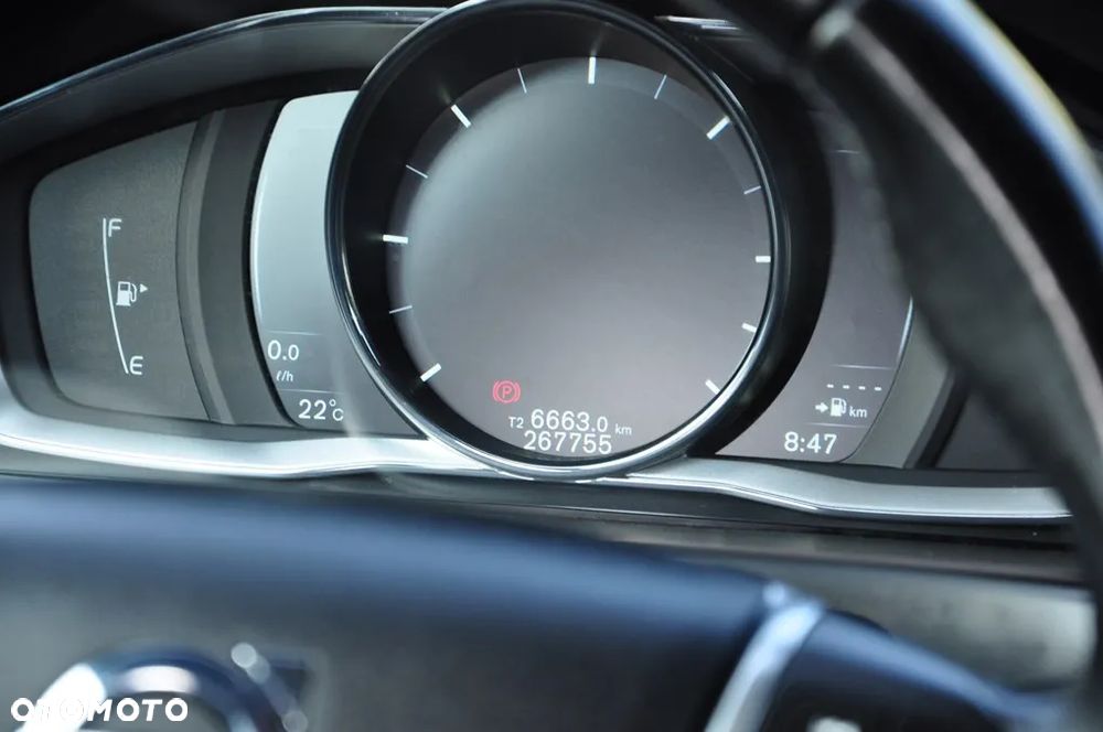 Volvo V70 D4 Summum - 36