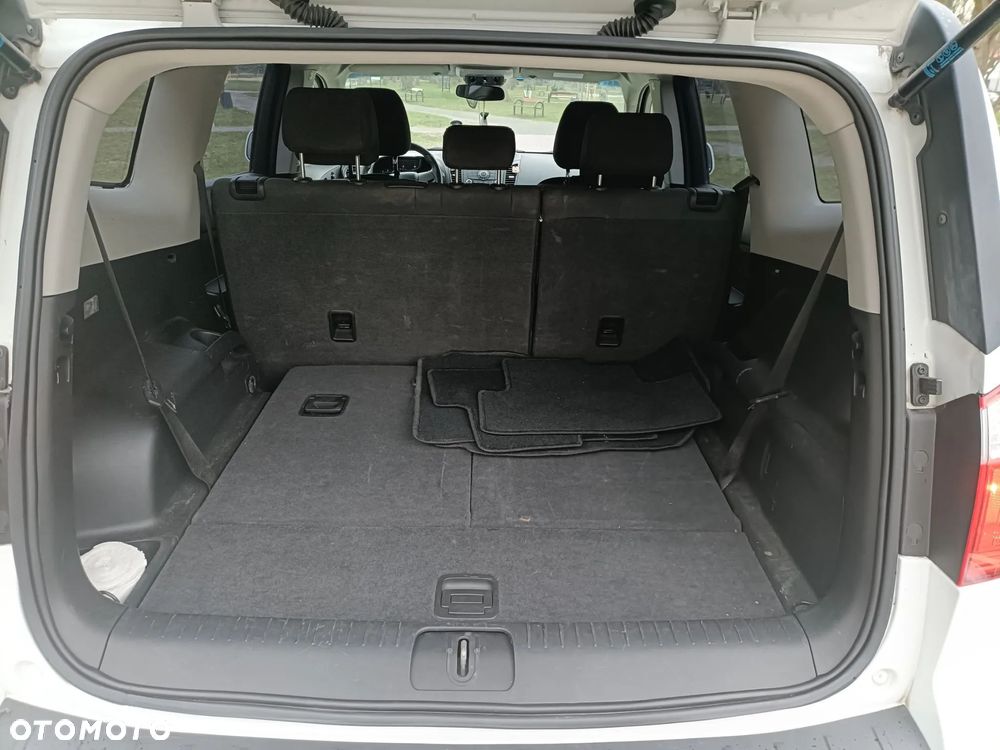 Chevrolet Orlando 1.8 LS - 21