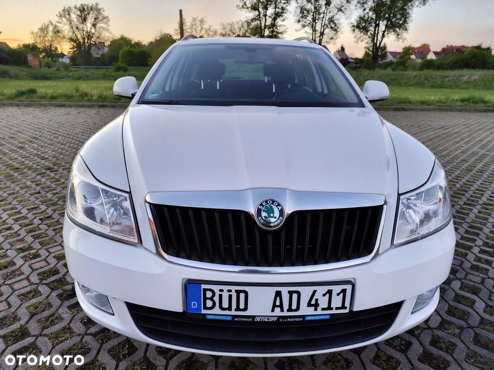 Skoda Octavia 1.4 TSI IMPULS EDITION - 39