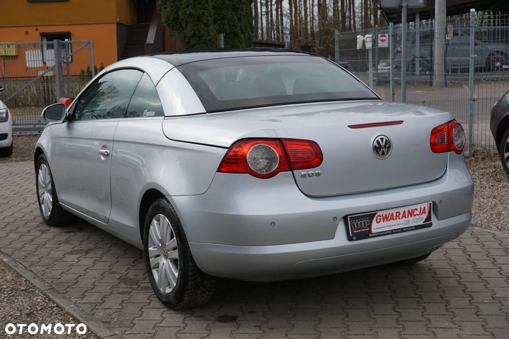 Volkswagen Eos 2.0 TDI DPF Sport & Style - 8