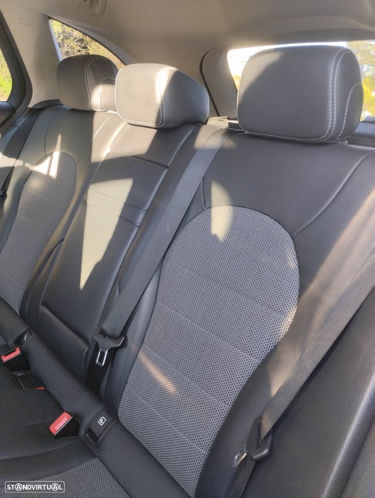 Mercedes-Benz C 200 d - 10