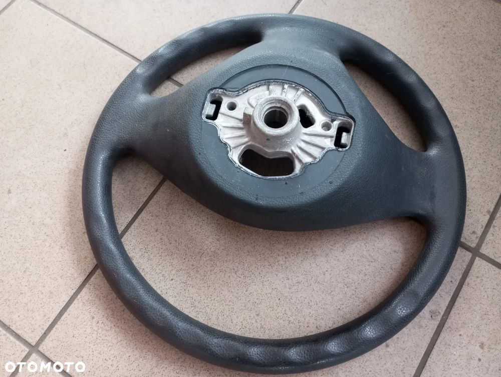 KIEROWNICA BMW F20 679130104 62557000C - 2