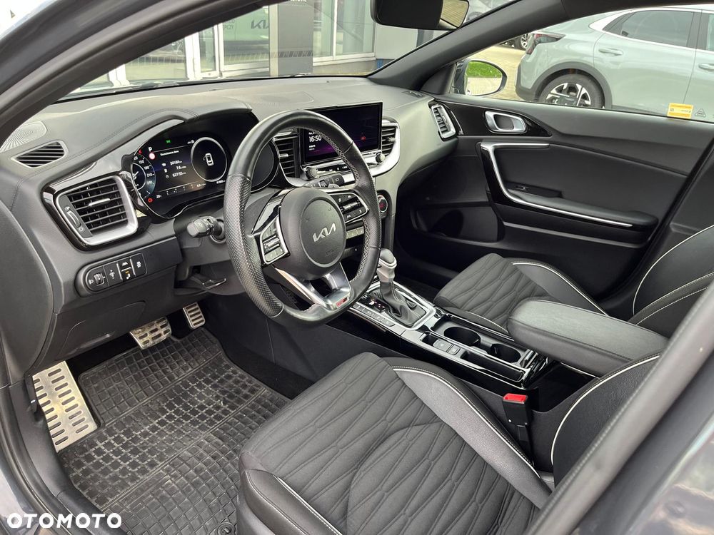 Kia Ceed 1.5 T-GDI GT-Line DCT - 16