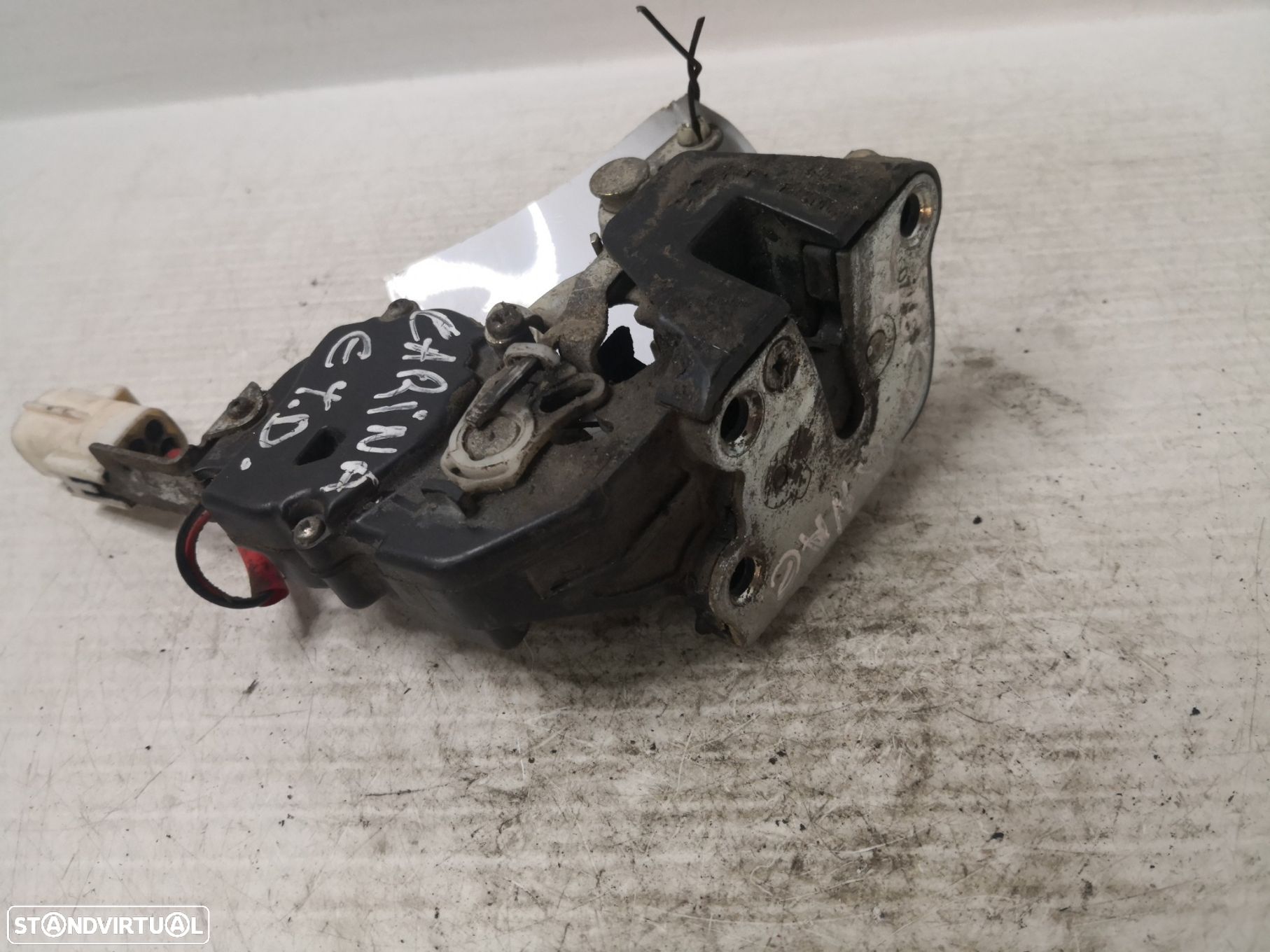 Fecho Da Porta Trás Dto Toyota Carina E (_T19_) - 1