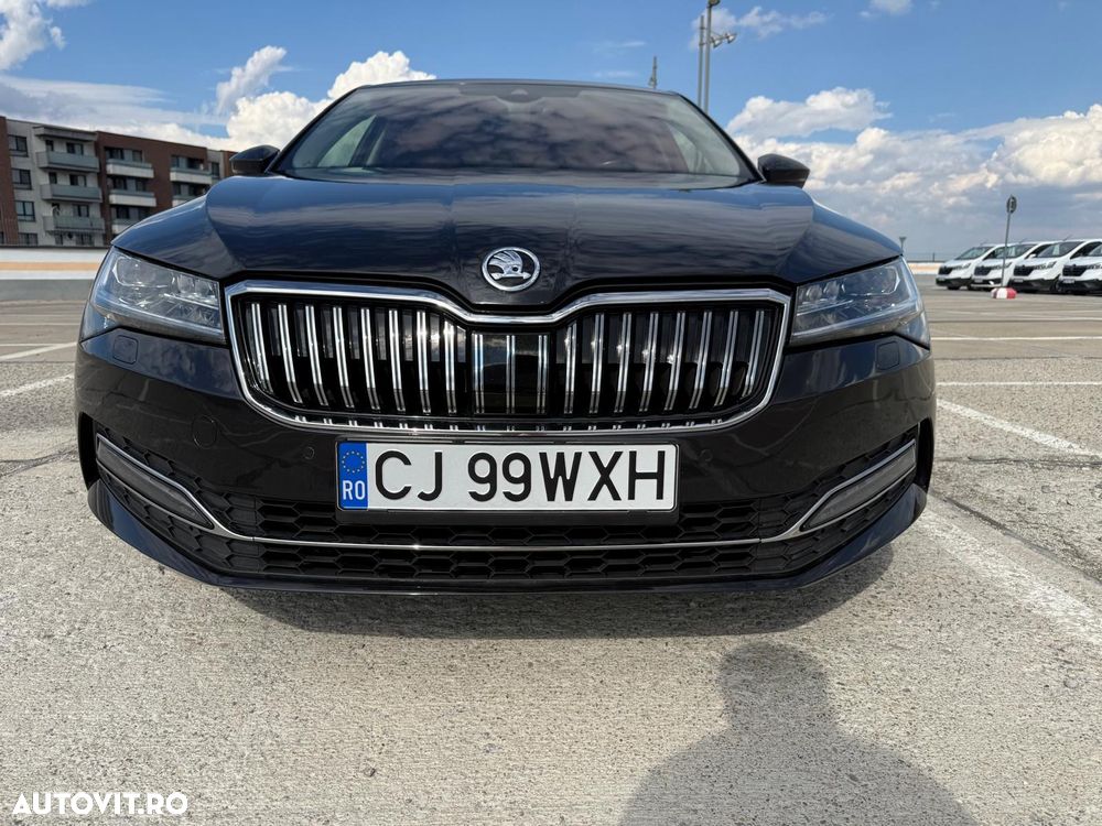 Skoda Superb 2.0 TDI DSG 4X4 Laurin & Klement - 2