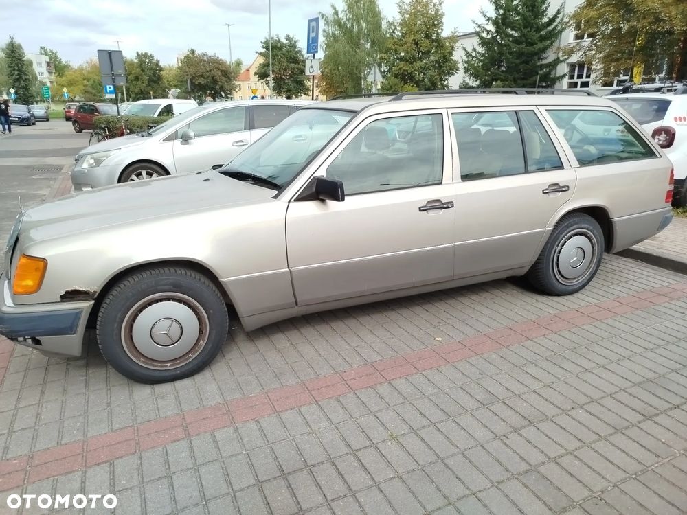 Mercedes-Benz W124 (1984-1993) - 3