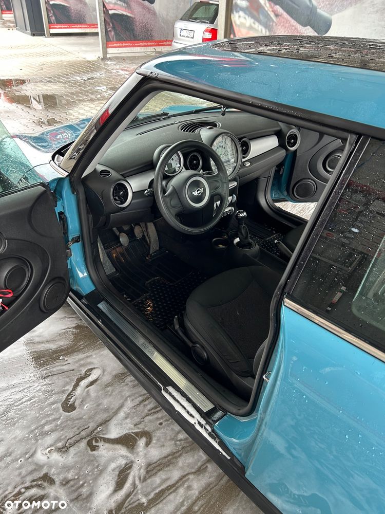 MINI ONE Standard - 5